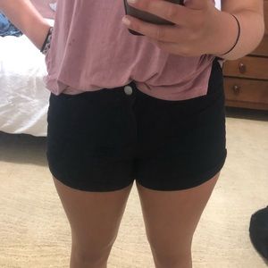 H&M black shorts